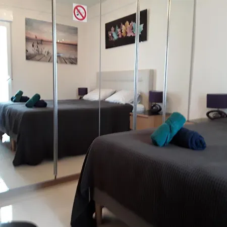 136 A First Line Sleeps 6 Apartment *